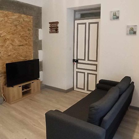 Relais De La Tour Apartment Callac Exterior photo